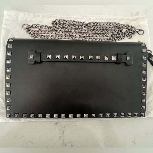 Valentino Rockstud clutch black and silver with chain - Picture 3 of 9